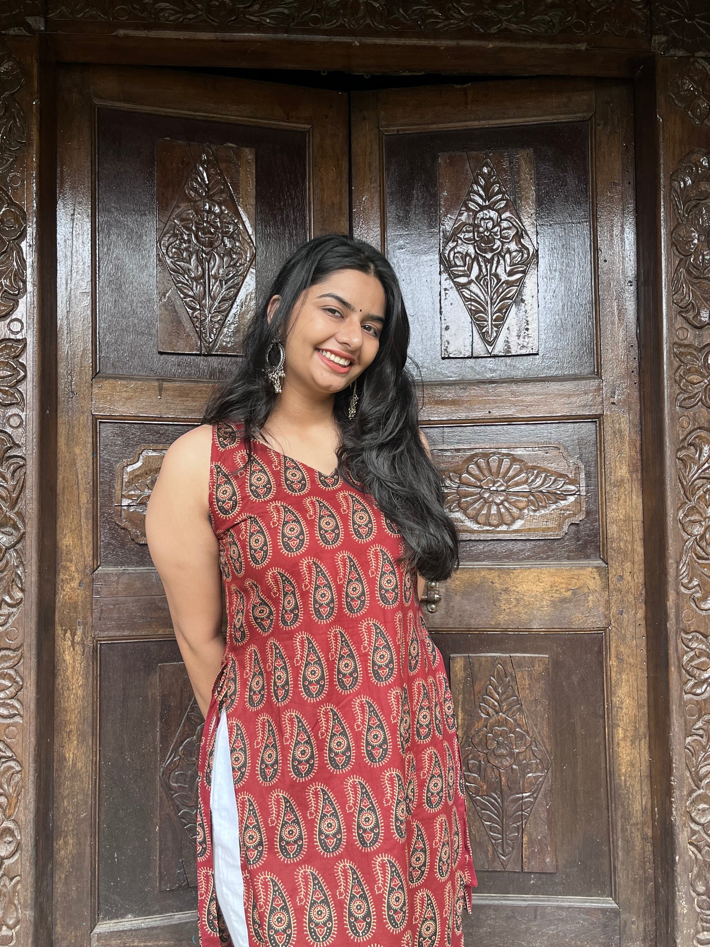 Aarvi Kurti