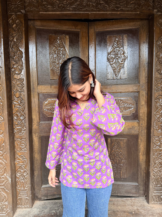 Kiyana Bell sleeves Kurti
