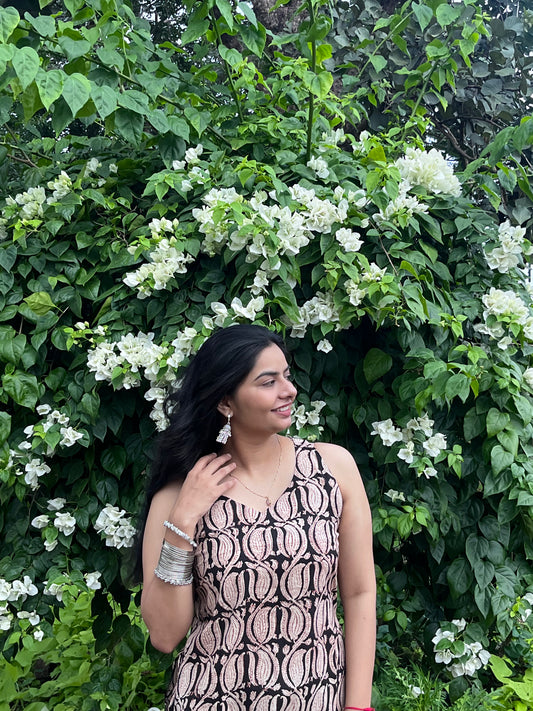 Meher Sleeveless Kurti